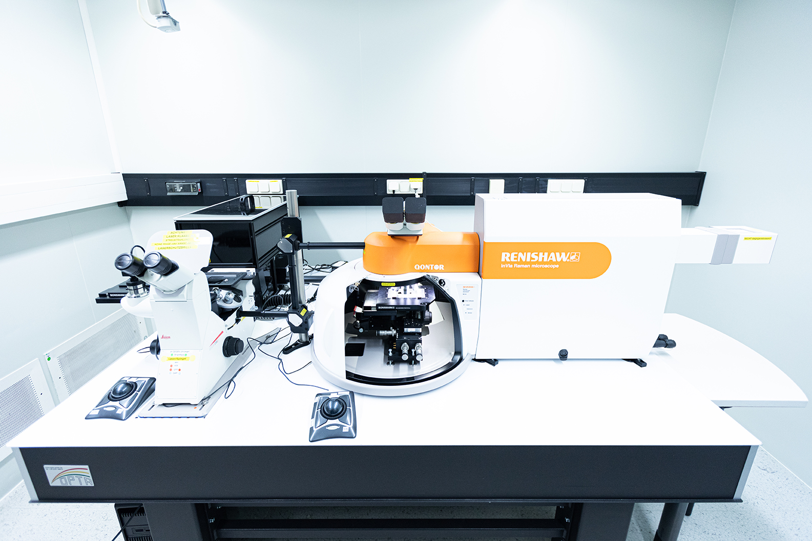 Konfokale Raman-Mikroskopie zur chemisch, biologischen und mineralischen Analyse.